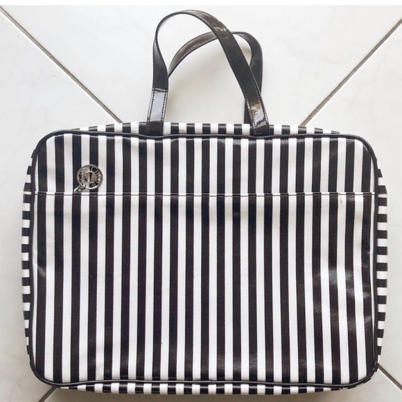 Henri Bendel] RARE XL Hanging Weekender cosmetic bag